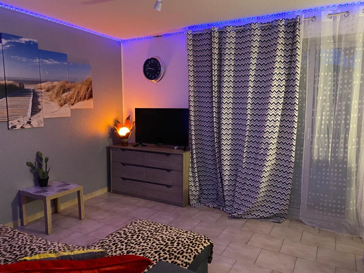 T2 RDC à Canet en Roussillon Europa 5 pers ,clim, piscine, tennis, parking Exterior foto